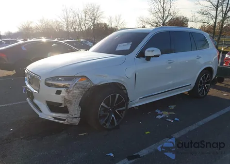 2021 Volvo Xc90 Recharge Plug-In Hybrid T8 Inscription Expression 6 Passenger from USA, damaged, VIN YV4BR00KXM1767349